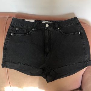 Faded-black denim mom short